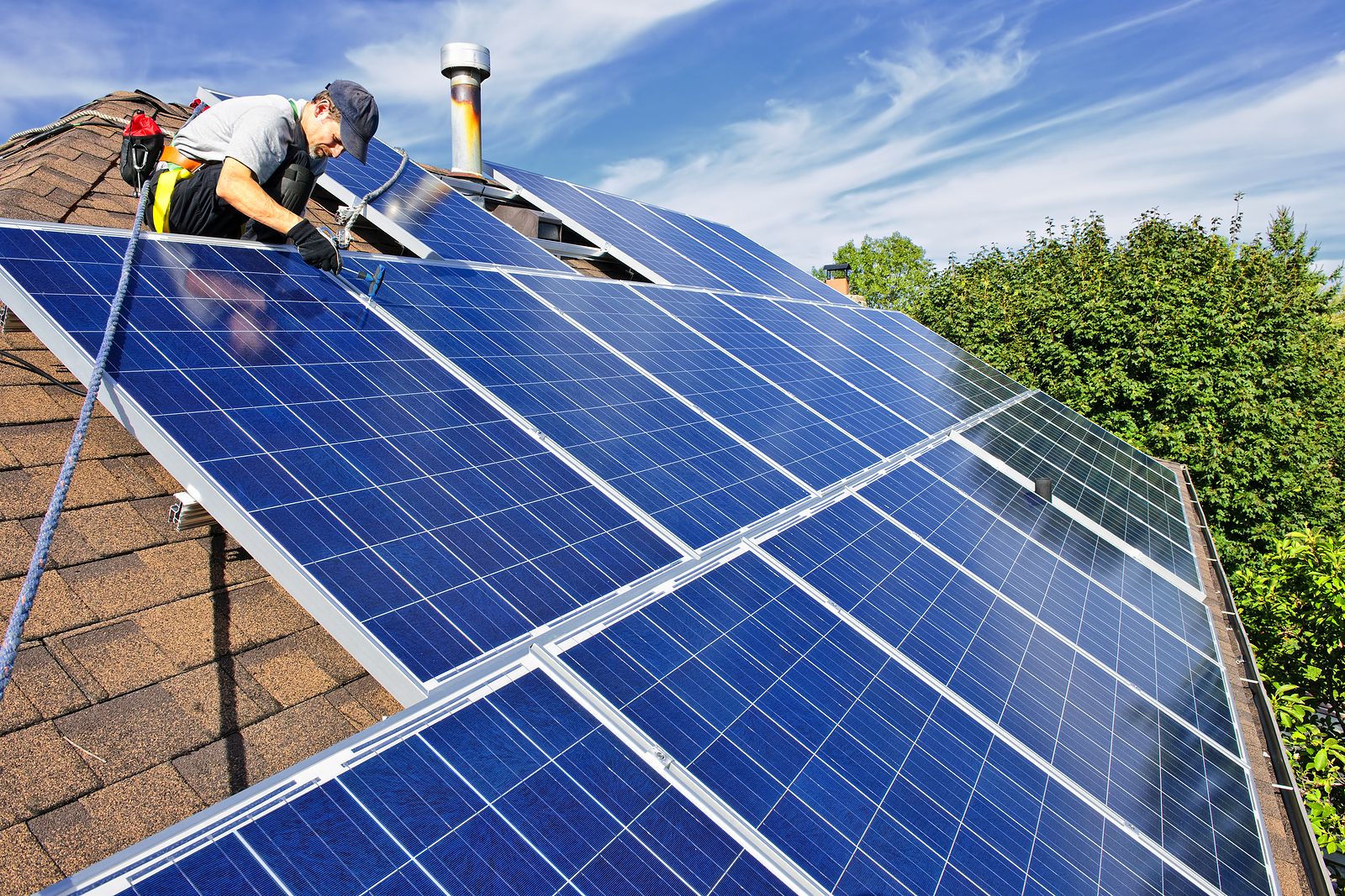 ремонт солнечных энергосистем, ремонт солнечных батарей, замена солнечных панелей